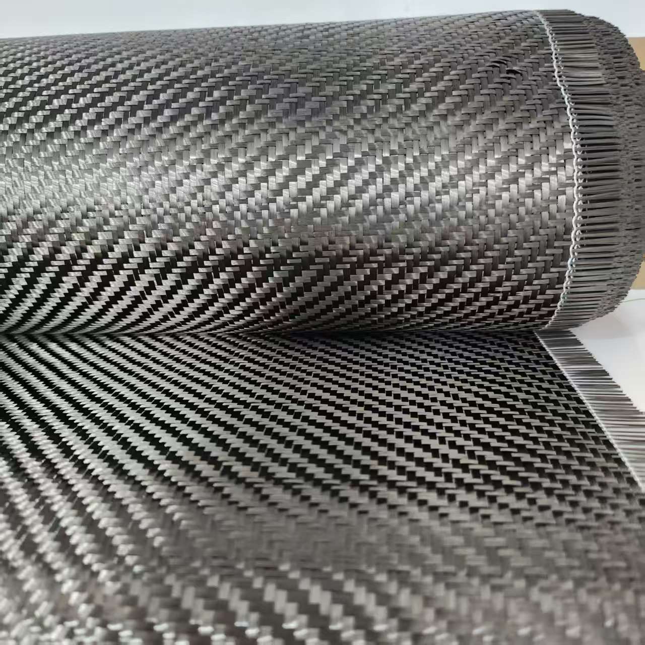3K 300gsm Twill Plain Carbon F - огляд і ціна Car Accessories Girl