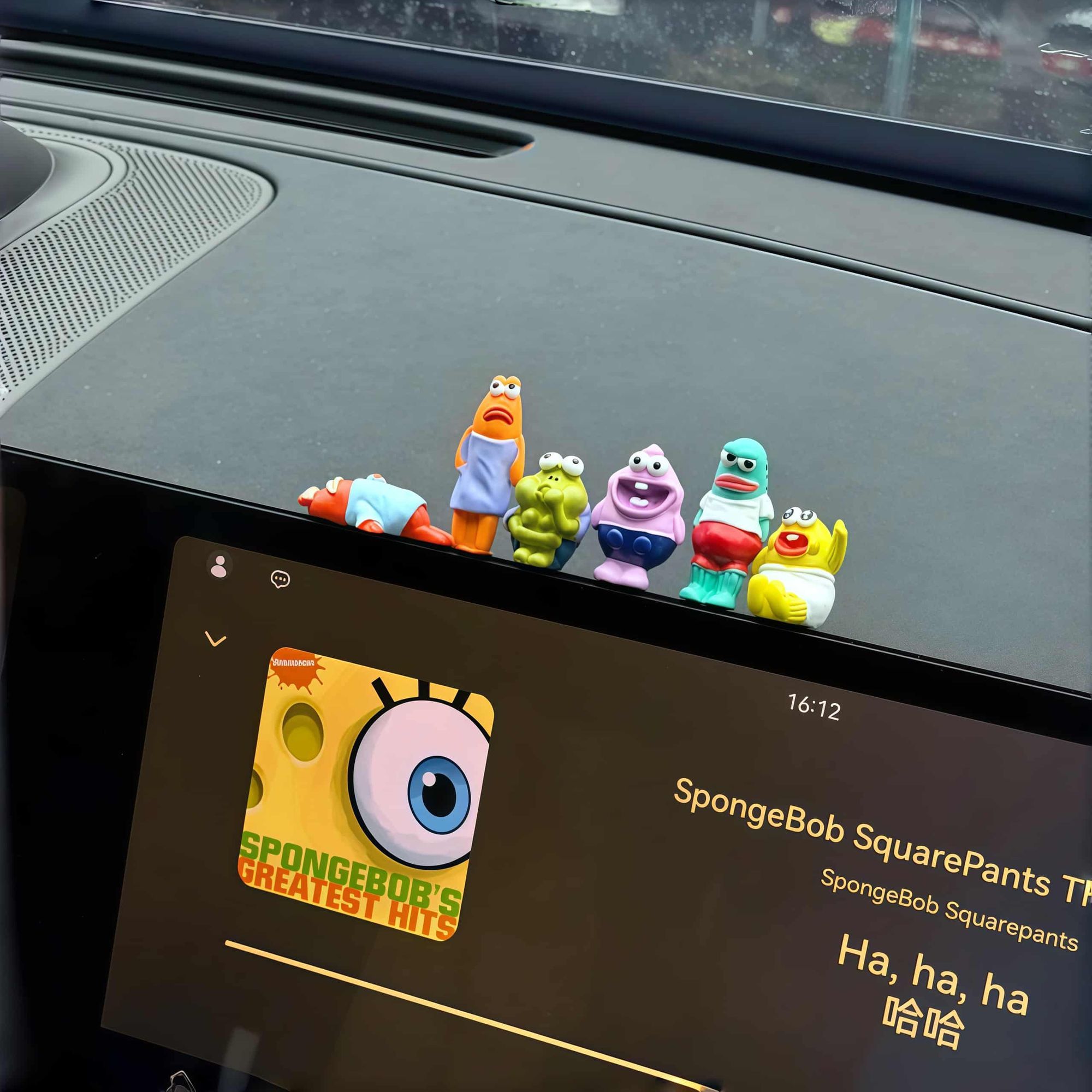 SpongeBob Figurine Ornament Cu - огляд і ціна Car Accessories Girl
